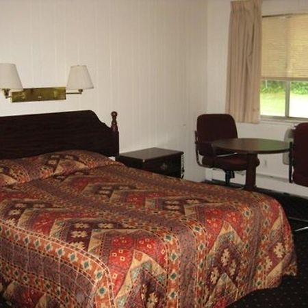 Morris Plains Tomac Motor Inn מראה חיצוני תמונה