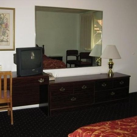 Morris Plains Tomac Motor Inn מראה חיצוני תמונה