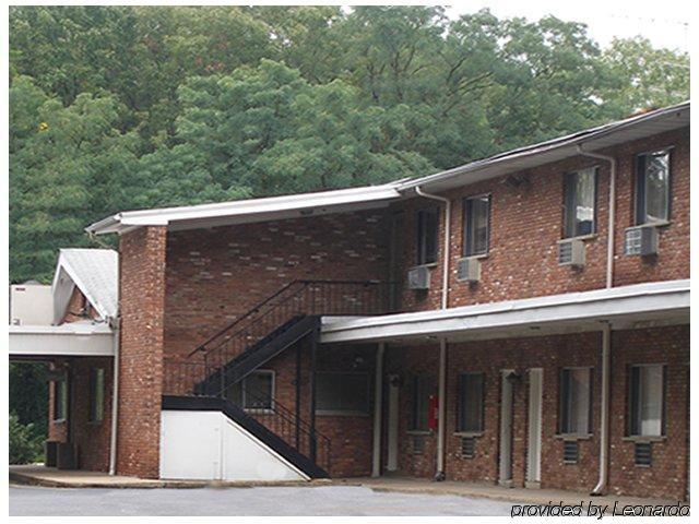 Morris Plains Tomac Motor Inn מראה חיצוני תמונה